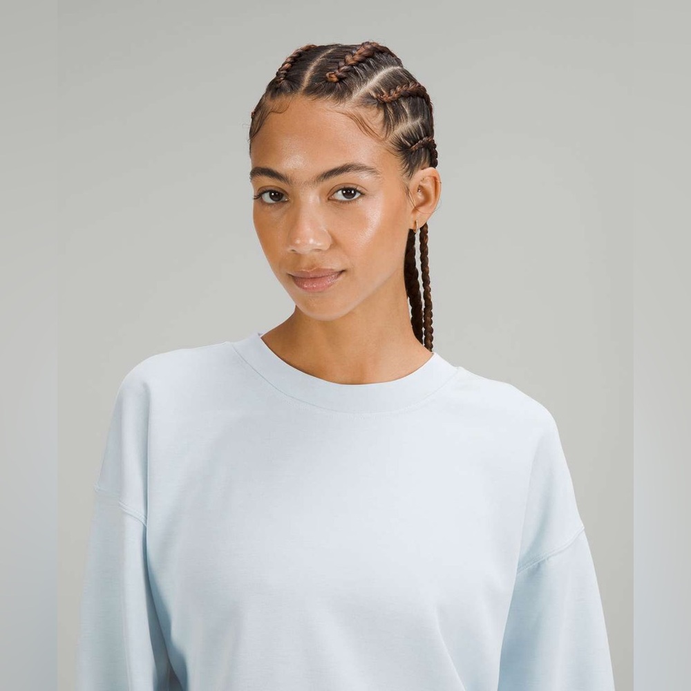 Lululemon Softstreme Perfectly Oversized Cropped Crew size 6 - Picture 2 of 6